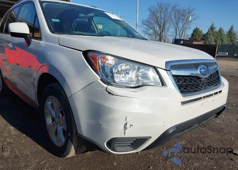 2016 Subaru Forester 2.5I Premium z USA, uszkodzony, nr VIN JF2SJADC3GH536843